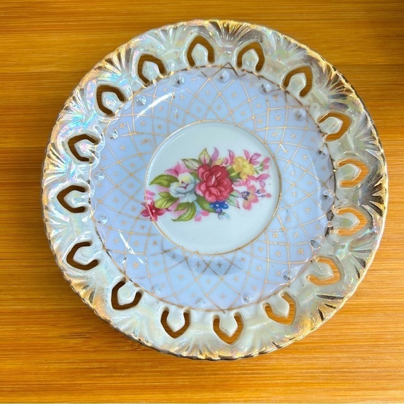 Vintage ESD Japan, iridescent tea cup and reticulated saucer set - Picture 4 of 9